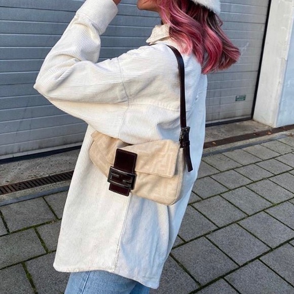 Fendi Handbags - 🧁FENDI🧁 ZUCCA BAGUETTE